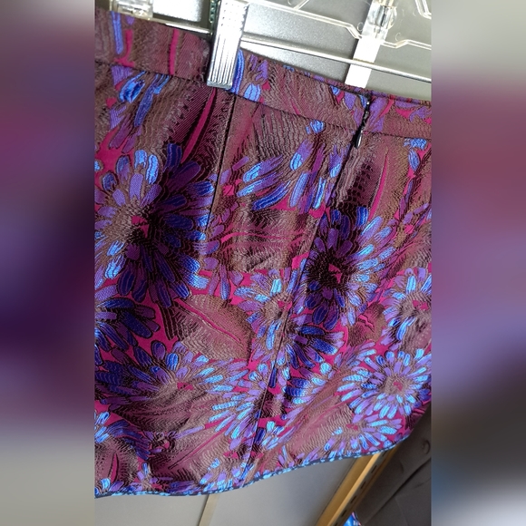 J.Crew • Vibrant GORGEOUS Floral Jacquard Neon Purple Blue Mini Pencil Skirt 12 - Picture 11 of 17
